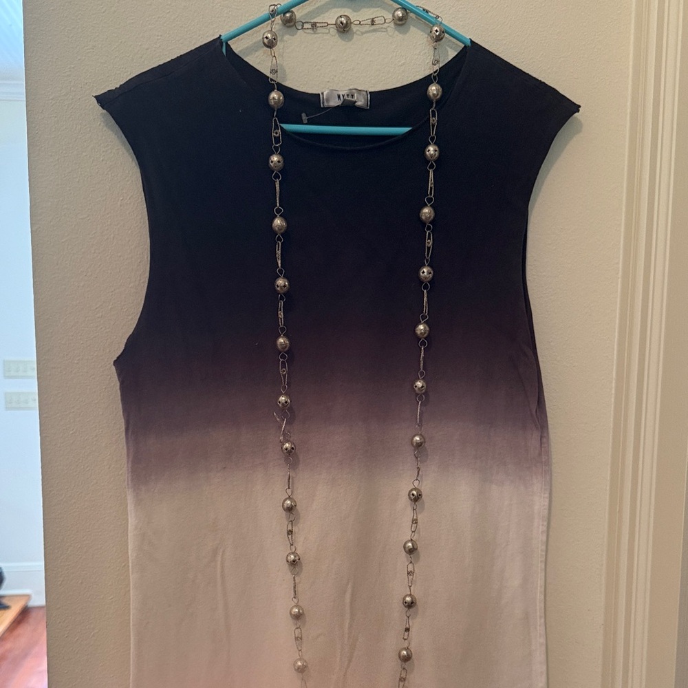 NYTT Black and White Ombre Dress.